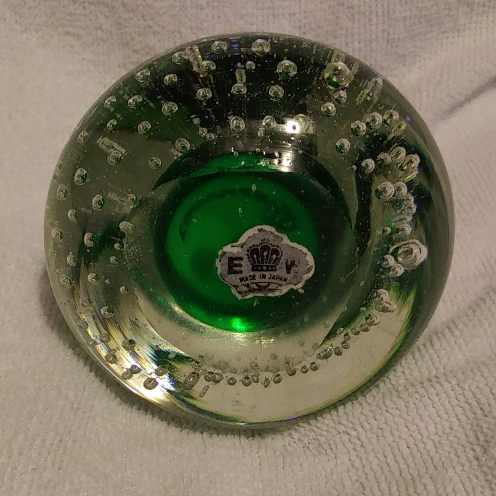 Paperweight - Picture 4 of 7